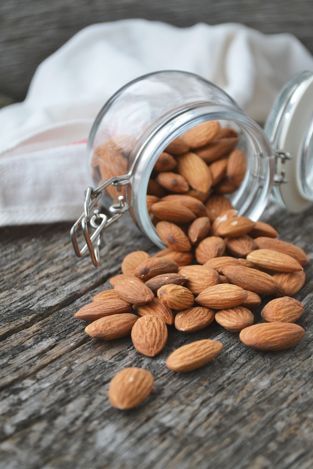 Almonds benefits